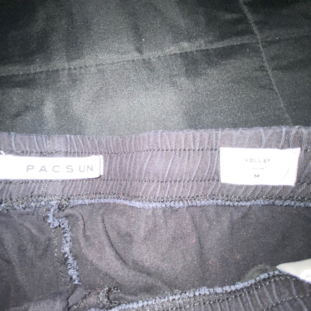 Black PacSun shorts - Picture 2 of 2